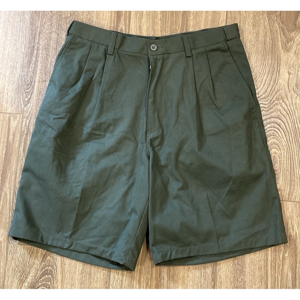 Puritan Shorts Mens 32 Olive Green Pleated Front Belt Loops Button & Zip Closure